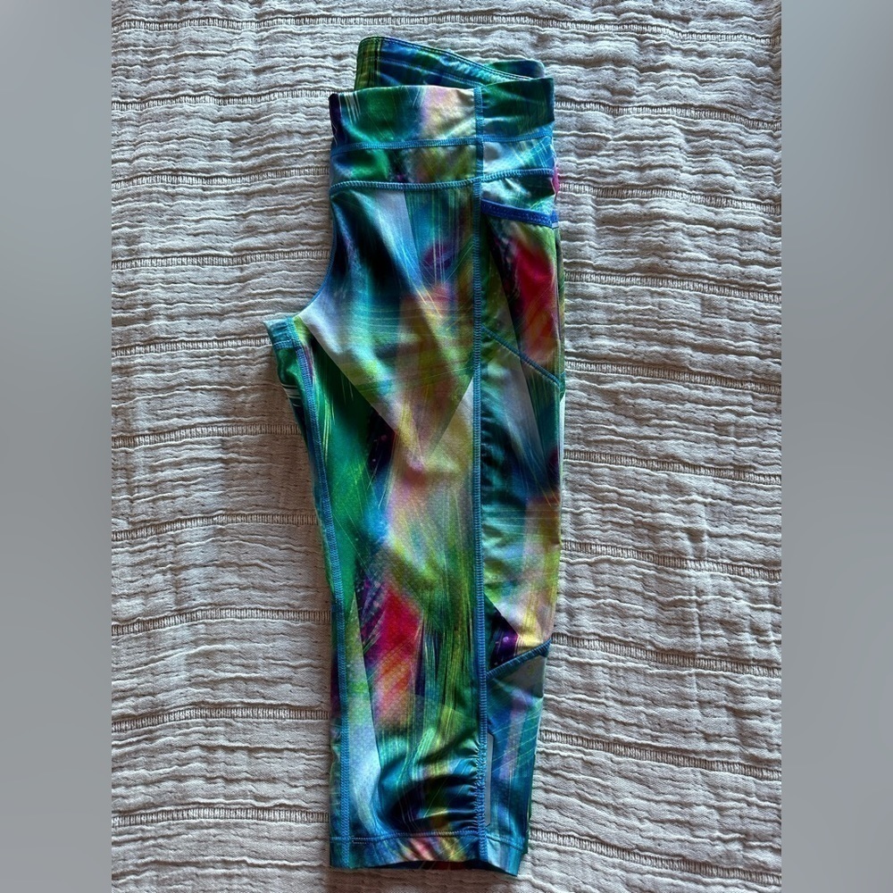 Athleta Tropea Dobby Crop Legging